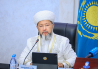 БАС МҮФТИ ҚОСТАНАЙДА МІРЖАҚЫП ДУЛАТҰЛЫНЫҢ 140 ЖЫЛДЫҒЫНА АРНАЛҒАН КОНФЕРЕНЦИЯДА БАЯНДАМА ЖАСАДЫ